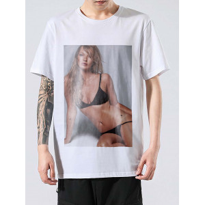 Tricou Kate Ann Moss în lenjerie intimă